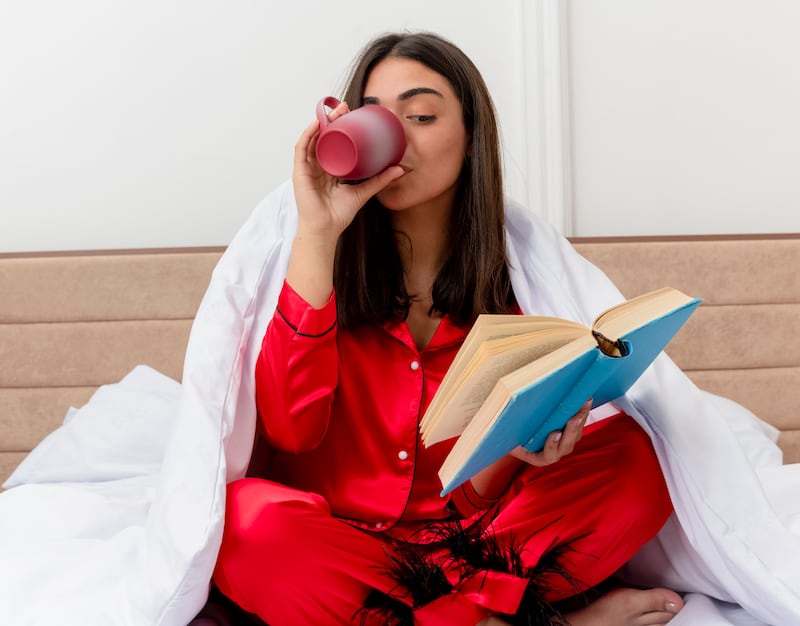 5 libros de historias de amor que huyen de los clichés y nos hacen creer en lo posible