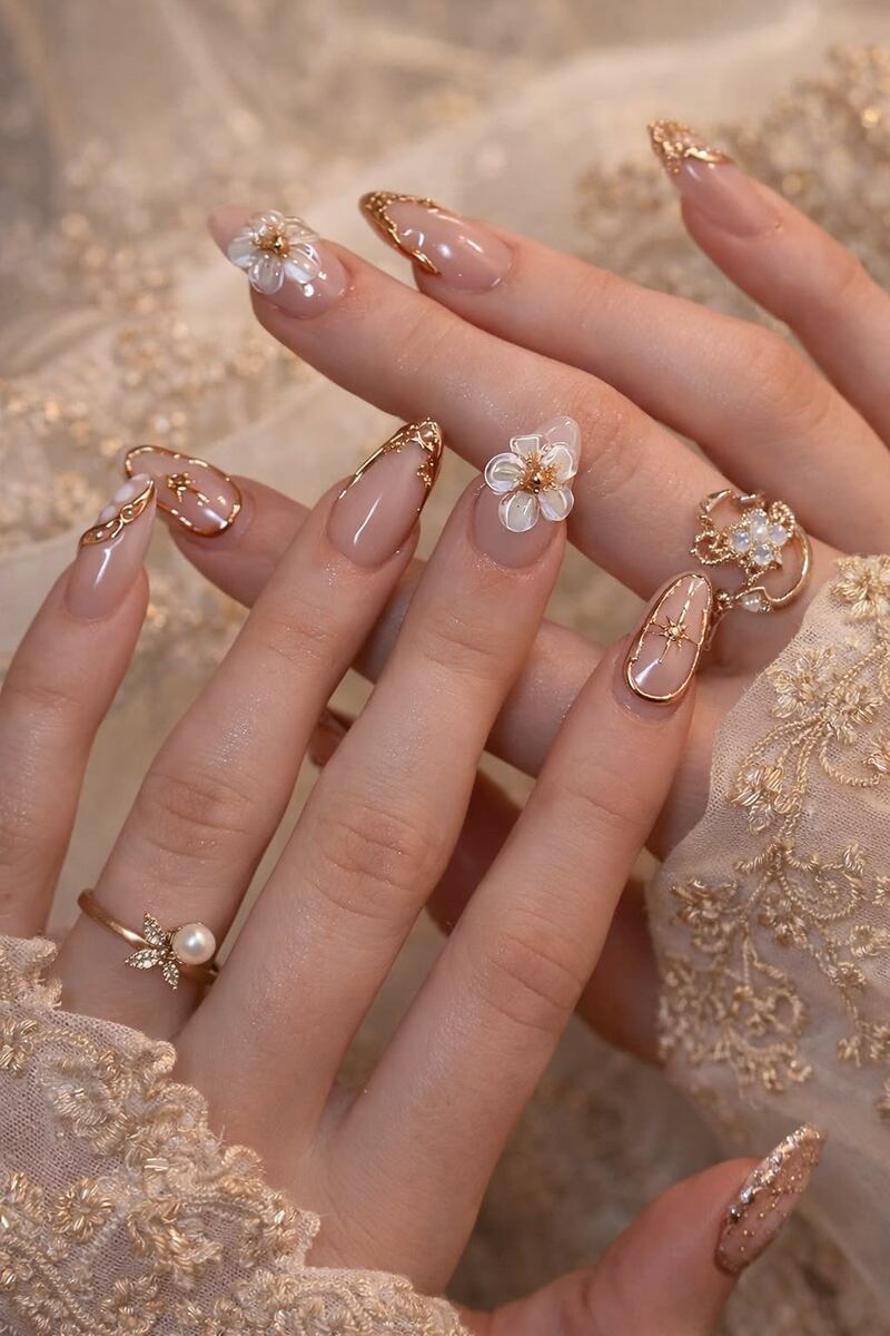 Uñas ‘Cumbres Borrascosas’: la manicura que causa sensación por su elegancia y belleza