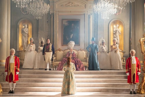 Bridgerton expande seu universo: poder, vulnerabilidade e laços que são postos à prova