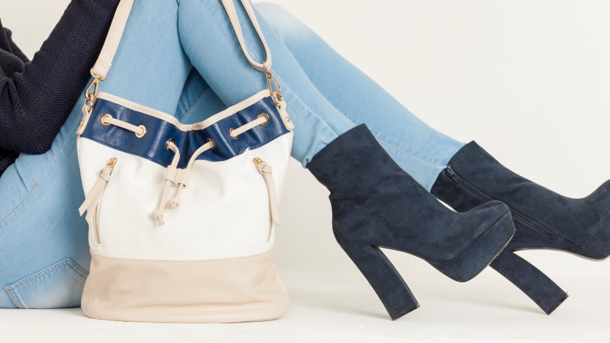 Jeans rectos y botines: la espectacular dupla que promete comodidad y elegancia