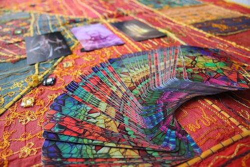 As revelações do tarot quinta-feira (12) para os signos de Leão, Virgem, Libra e Escorpião