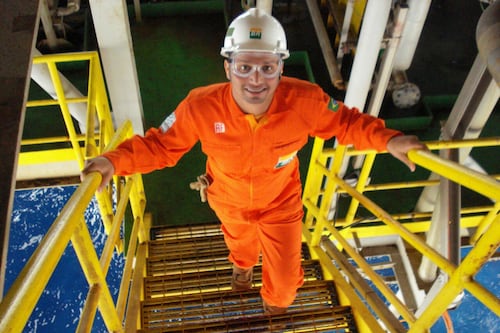 Greve de advertência é aprovada e petroleiros param no dia 26