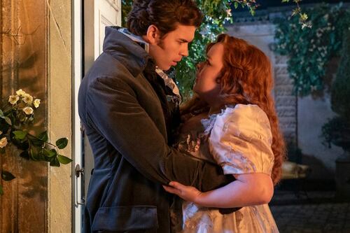 4 coisas que Bridgerton fez bem ao nos dar uma protagonista plus size que merecemos