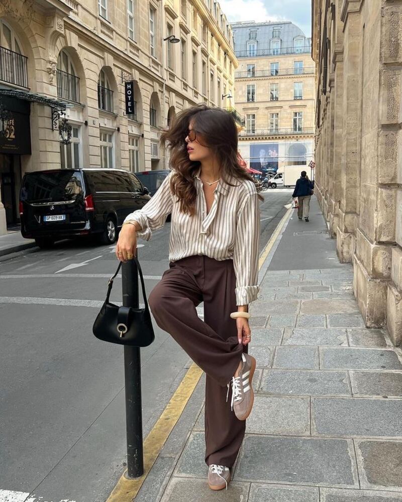 ¿Cómo usar color café sin verte “aburrida”? 5 looks más favorecedores