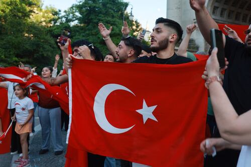 Torcedor da Turquia perde a vida nas celebrações da vitória sobre a República Checa na Euro 2024