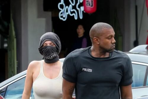 Após ‘ato libidinoso’ na Itália, país toma medida drástica contra Kanye West e esposa