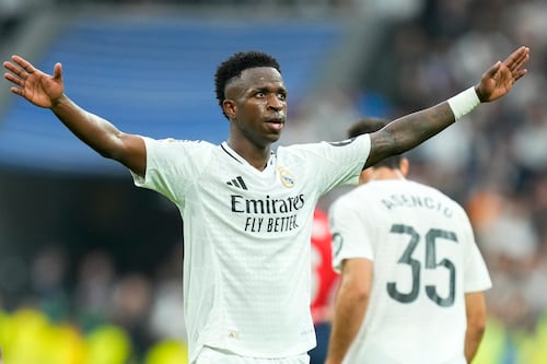 Vinícius Júnior é eleito o melhor jogador do mundo na temporada 2023/2024