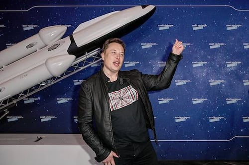 Elon Musk e a conquista algorítmica: IA no espaço profundo até 2029
